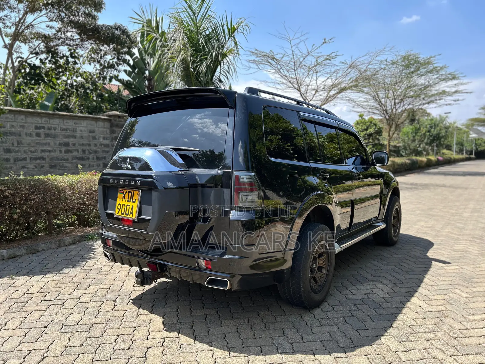 Mitsubishi Pajero V90 3.2 DI-D GL 2015 Black