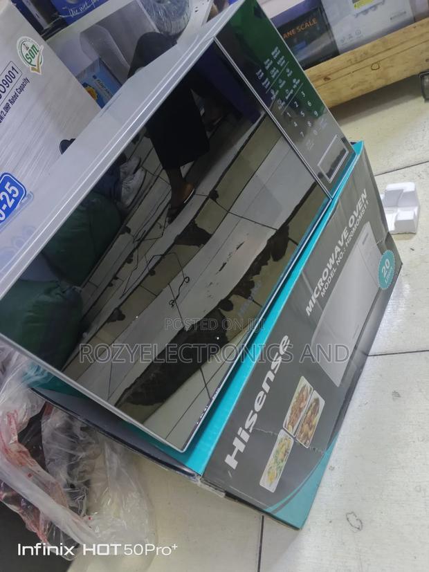 20l Hisense Microwave Silver In Color