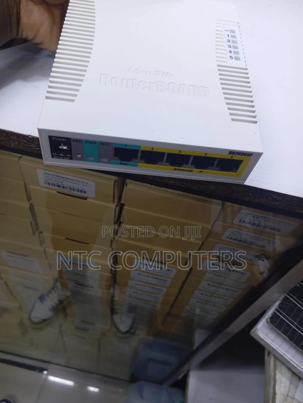 Mikrotik Rb260gsp 5 Port Gigabit Switch - thumbnail 2