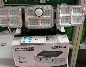 Led Solar Motion Sensor Streetlight With 3 Heads Adjustable Light - thumbnail 2