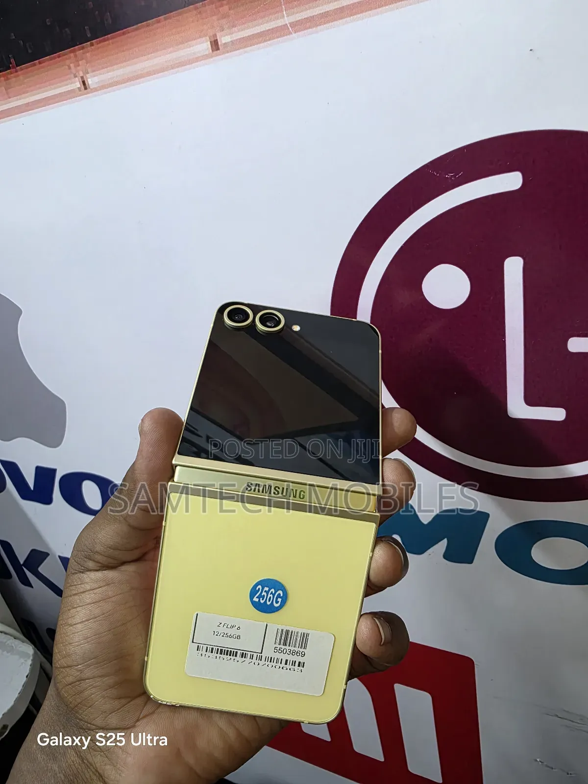 Samsung Galaxy Z Flip6 256 GB Gold