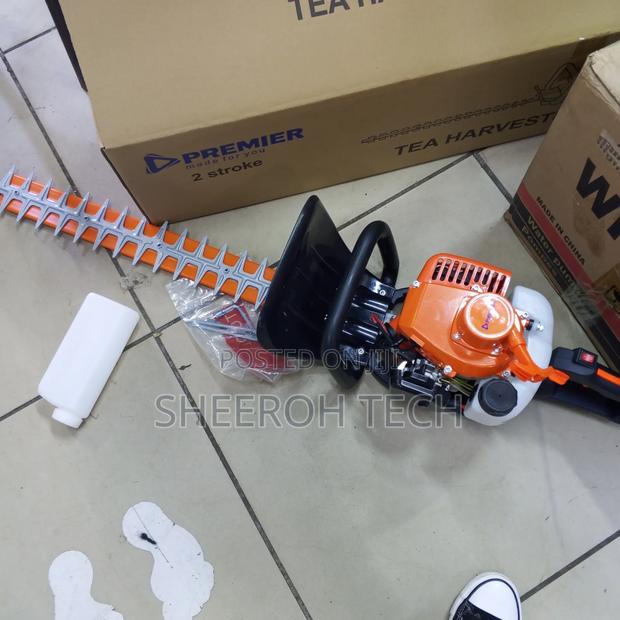 Premier Gasoline Hedge Trimmer 2stroke