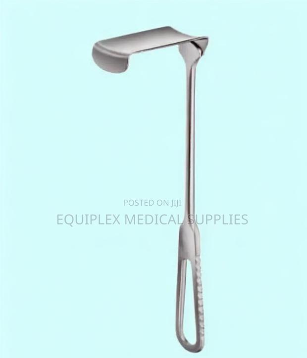 Surgical Morris Retractor for Deep Tissue Retraction
