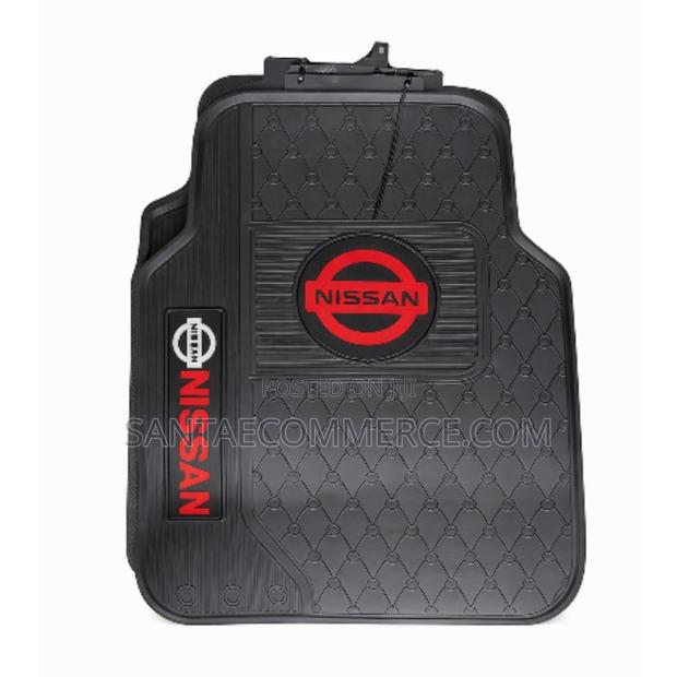 Nissan Heavy-Duty Rubber Car Floor Mats