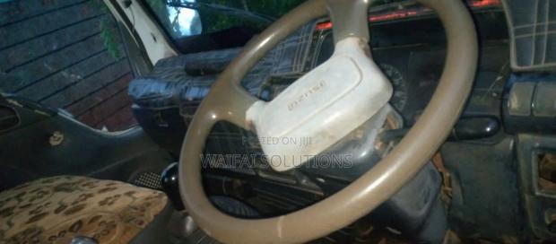 Isuzu NKR Coverbody KBH 2010 Model Local - thumbnail 5