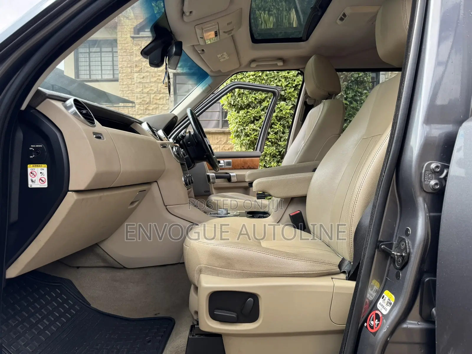 Land Rover Discovery 2014 Gray
