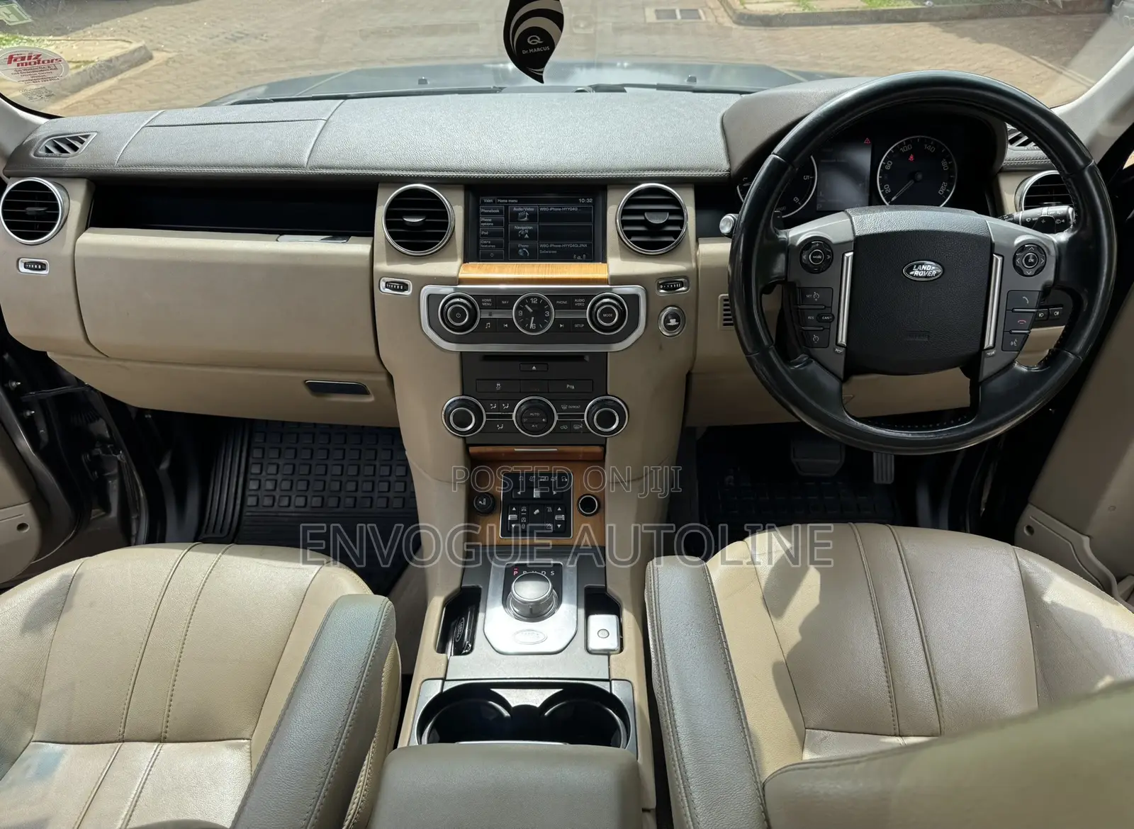 Land Rover Discovery 2014 Gray