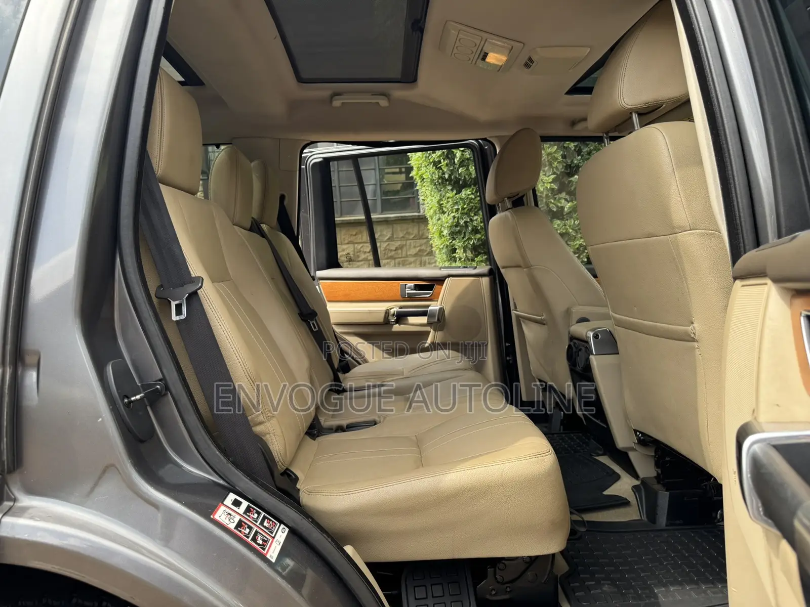 Land Rover Discovery 2014 Gray
