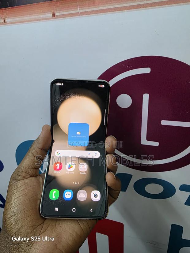 Samsung Galaxy Z Flip5 512 GB Silver - thumbnail 3