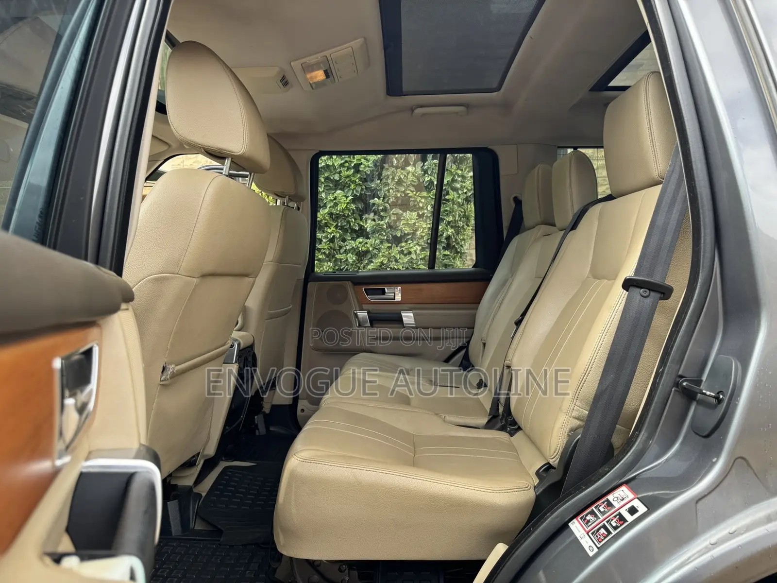 Land Rover Discovery 2014 Gray