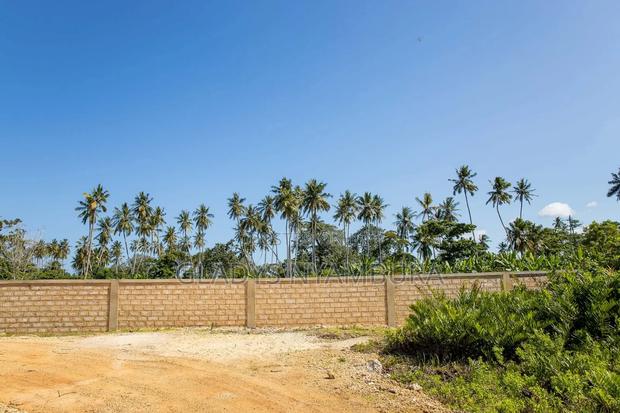 1/8 Acre Plots For Sale In Diani, 700m From The Beach - main view