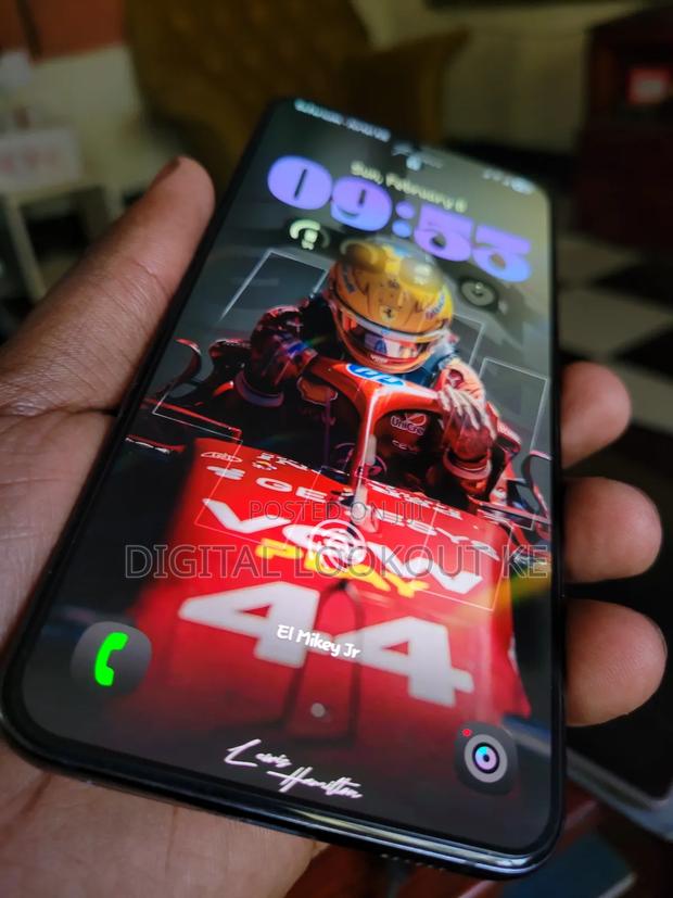 Samsung Galaxy S22+ 5G 128 GB Black - thumbnail 4