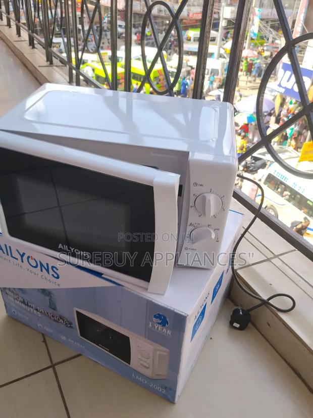 Ailyons 20l Manual Microwave Oven – Mechanical Dial Controls - main view