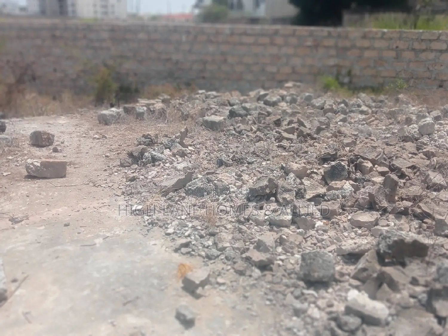 Plot for Sale-Nyali
