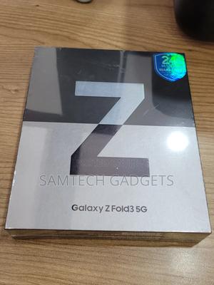 New Samsung Galaxy Z Fold 3 256 GB Black - thumbnail 2