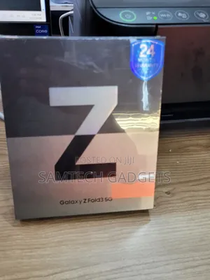 New Samsung Galaxy Z Fold 3 256 GB Black