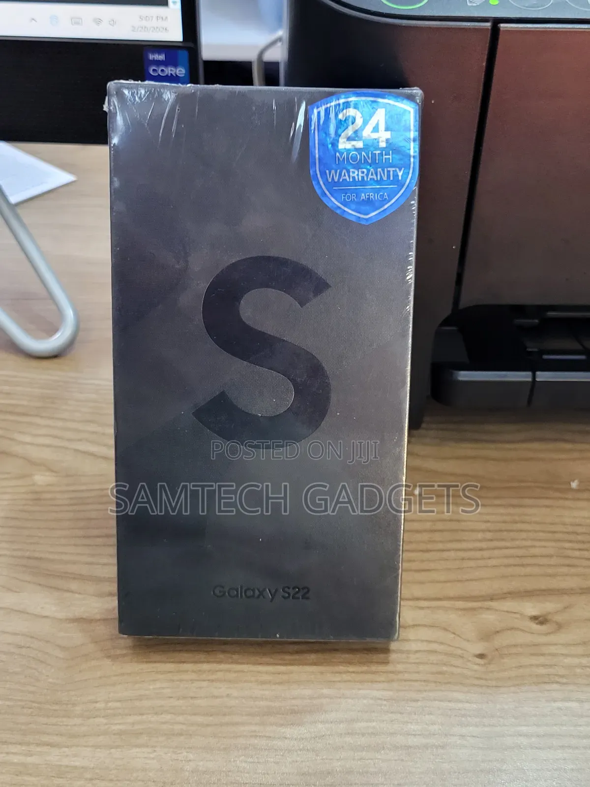 New Samsung Galaxy S22 5G 128 GB Black