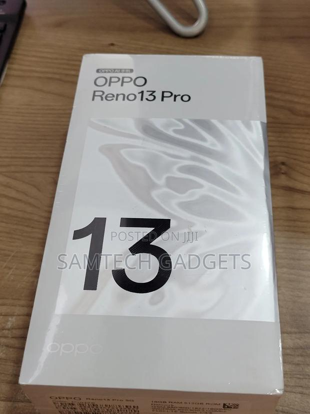 New Oppo Reno13 Pro 16 GB Purple