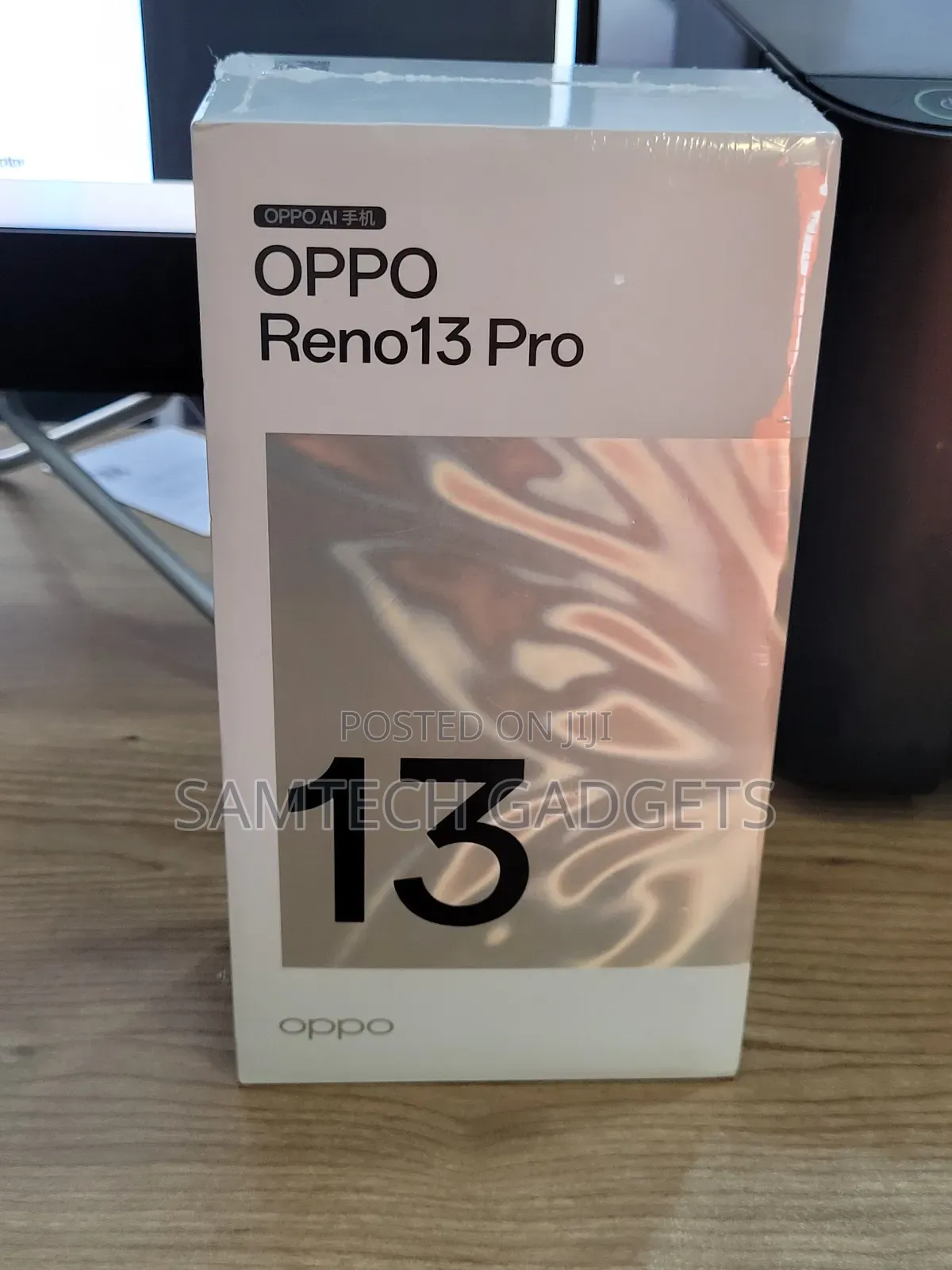 New Oppo Reno13 Pro 16 GB Purple