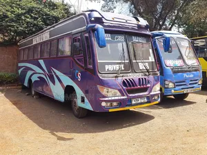 Isuzu Executive Bus 2010 Blue