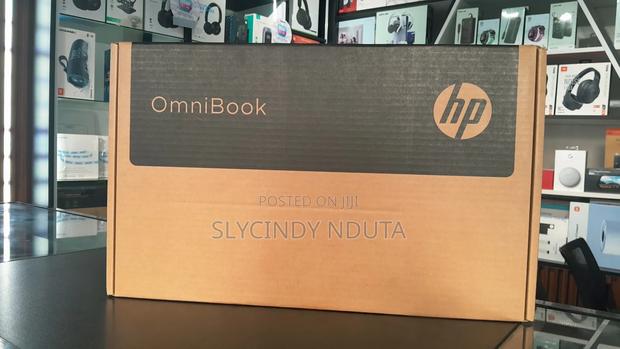 New Laptop HP OmniBook 5 Flip 14-fp0023dx 16GB Intel Core i7 SSD 512GB