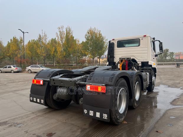 Howo Nx 30 Prime Mover - thumbnail 6