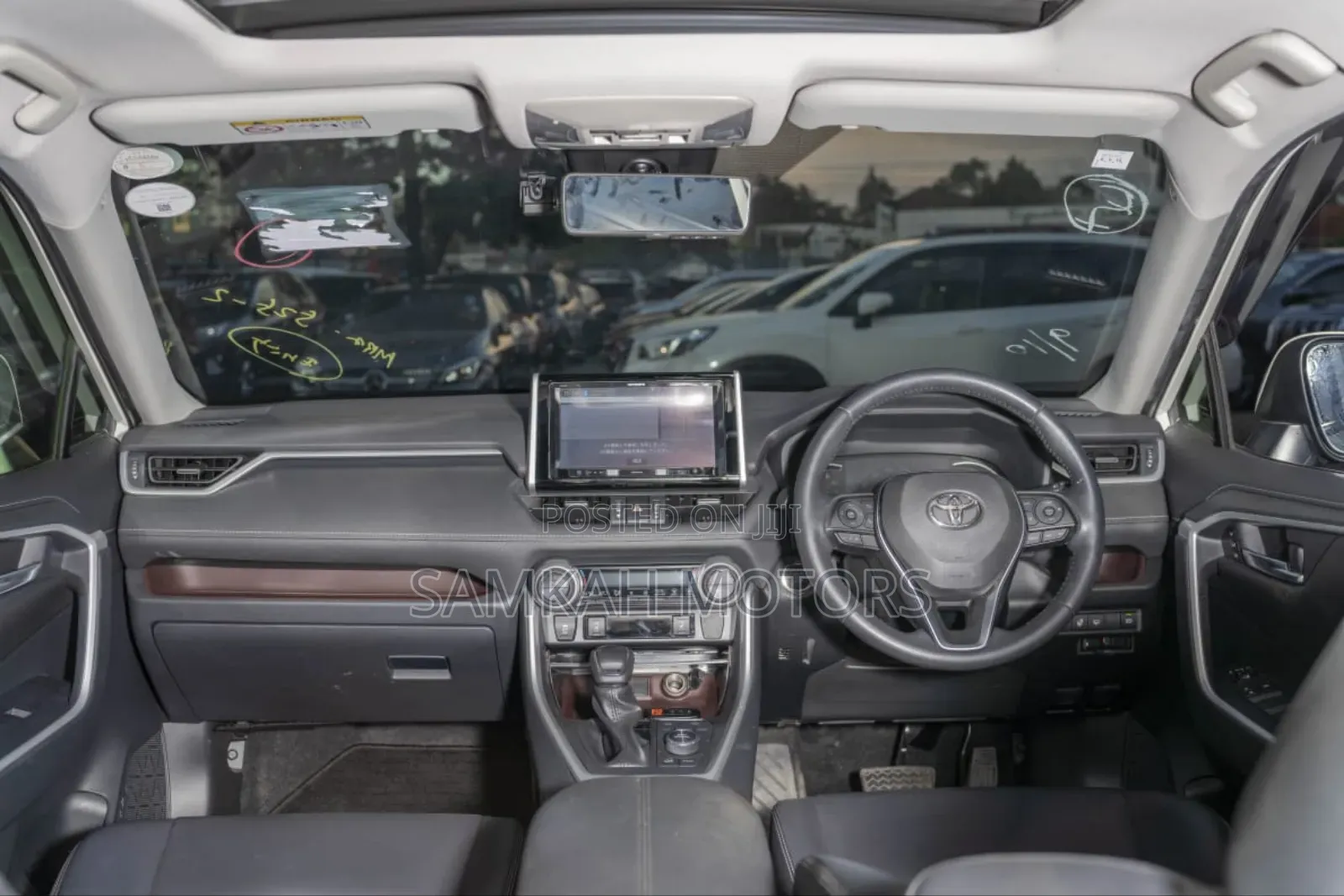 Toyota RAV4 2020 White