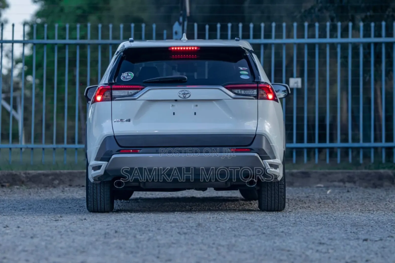 Toyota RAV4 2020 White