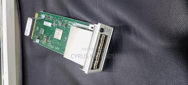 Cisco C9300-Nm-8x - thumbnail 4