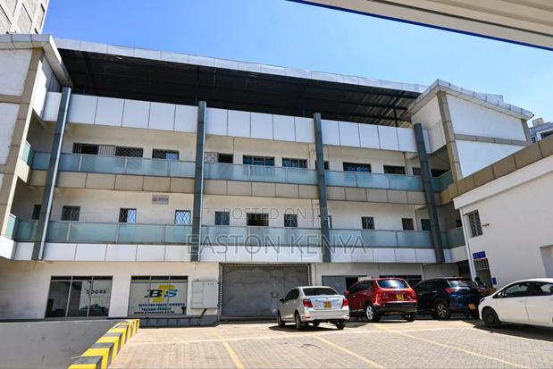Godowns / Warehouse to Let