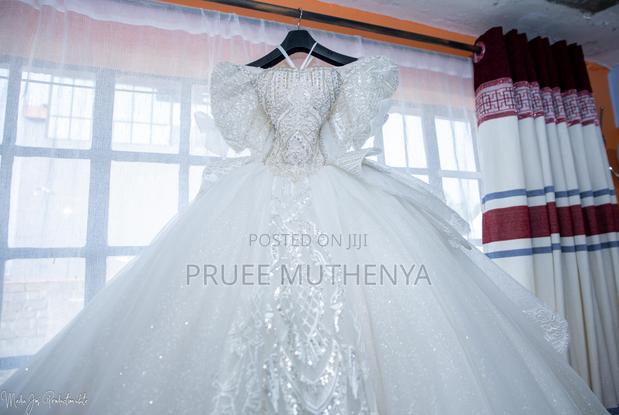 Bridgetown Themed Wedding Dress for Hire - thumbnail 8