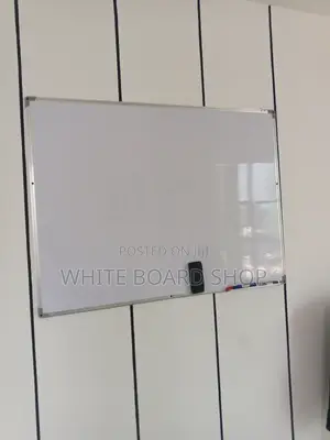 1800mm X 1200mm Boardroom White Board- Brand New + Duster