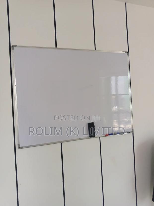 1800mm X 1200mm Boardroom White Board- Brand New + Duster