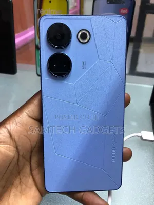 Tecno Camon 20 256 GB Blue