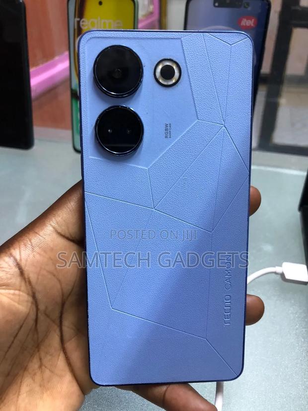 Tecno Camon 20 256 GB Blue - thumbnail 3