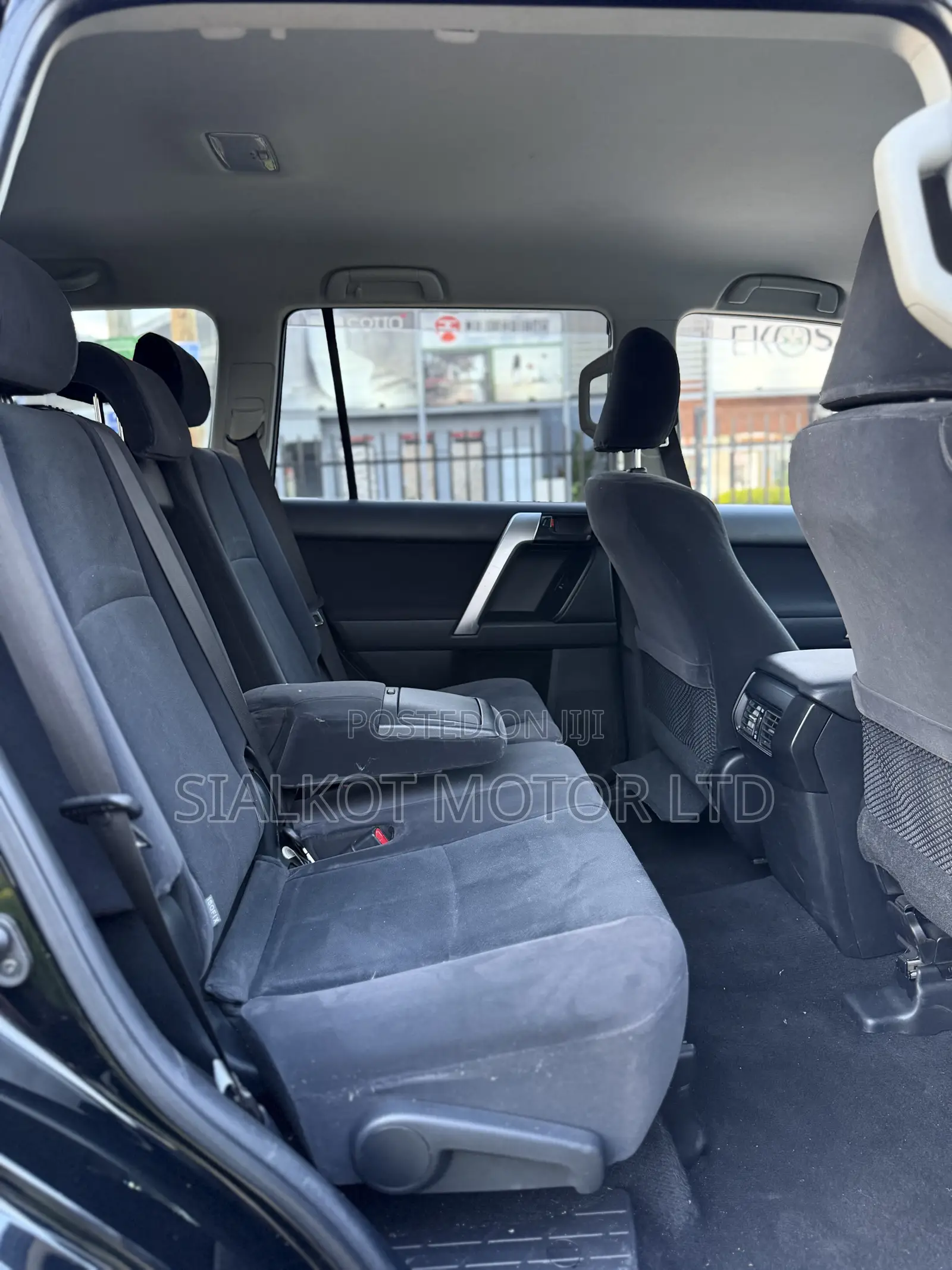 Toyota Land Cruiser Prado 2.7 2019 Black