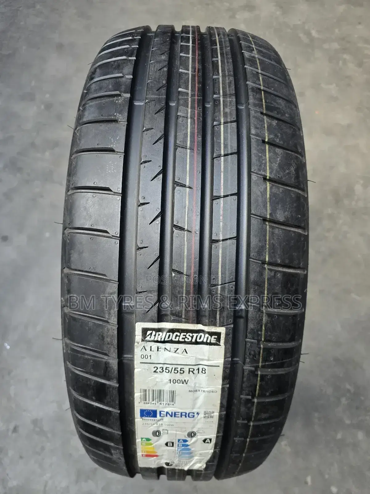 235 /55 R18 Bridgestone Tyres (Ranflat)