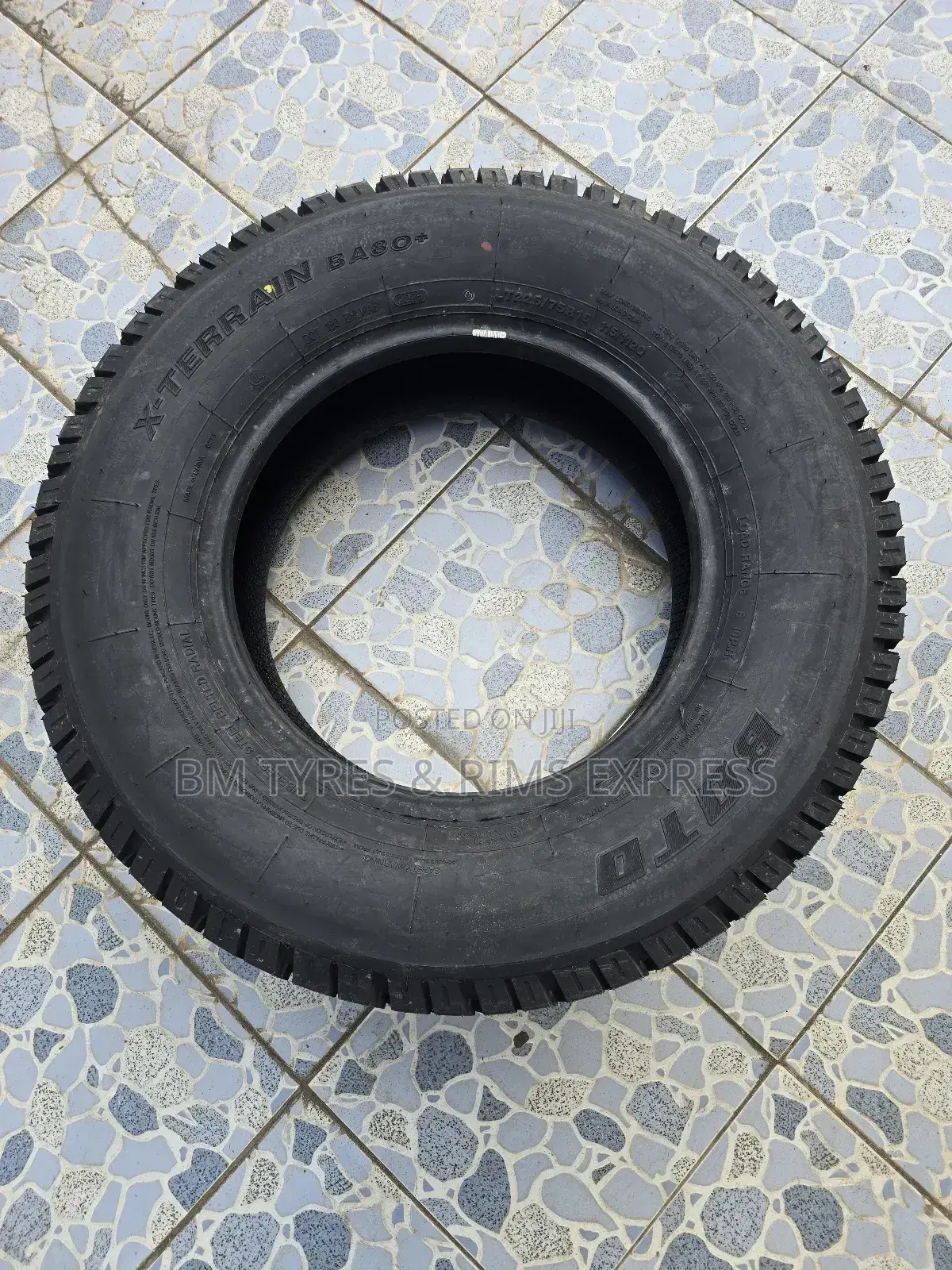 225 /75 R16 Boto (Commercial)All Terrein.