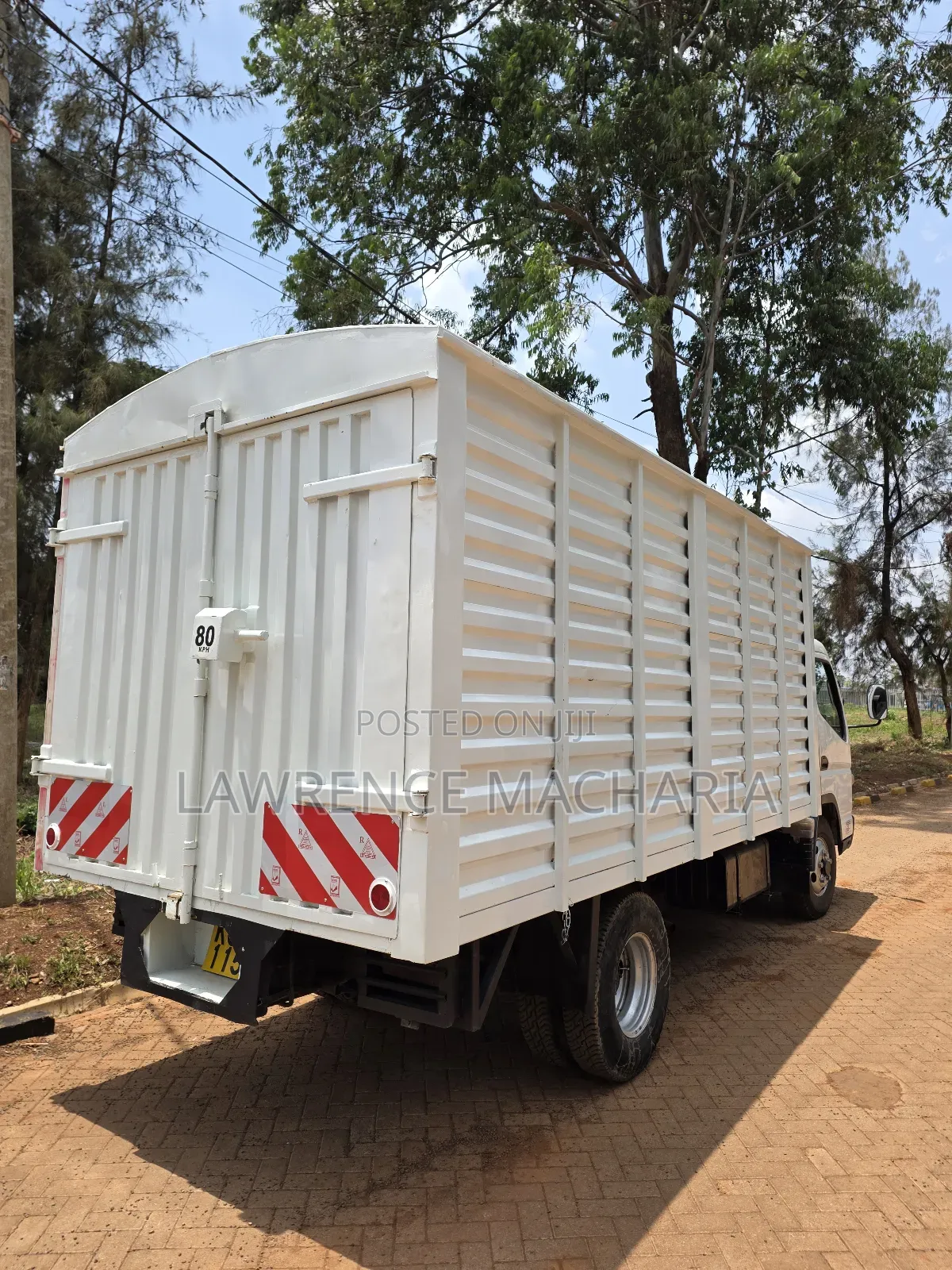 Mitsubishi Fuso Canter 2019 White