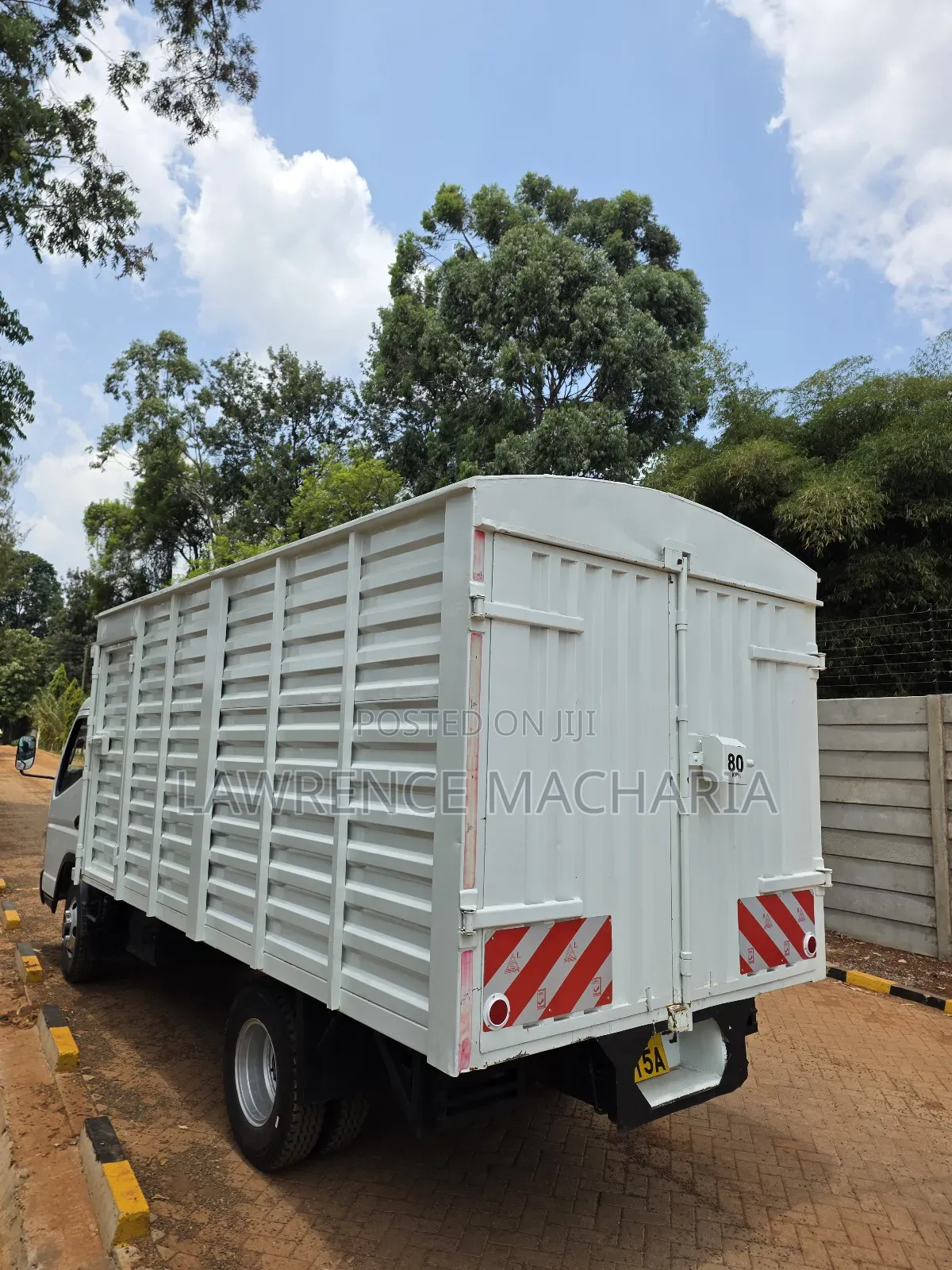 Mitsubishi Fuso Canter 2019 White