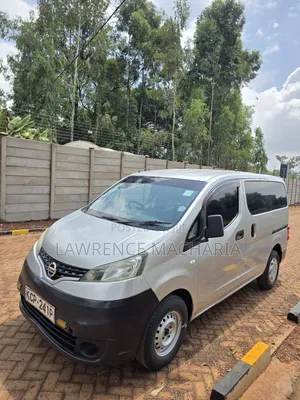 Nissan NV200 2010 Silver