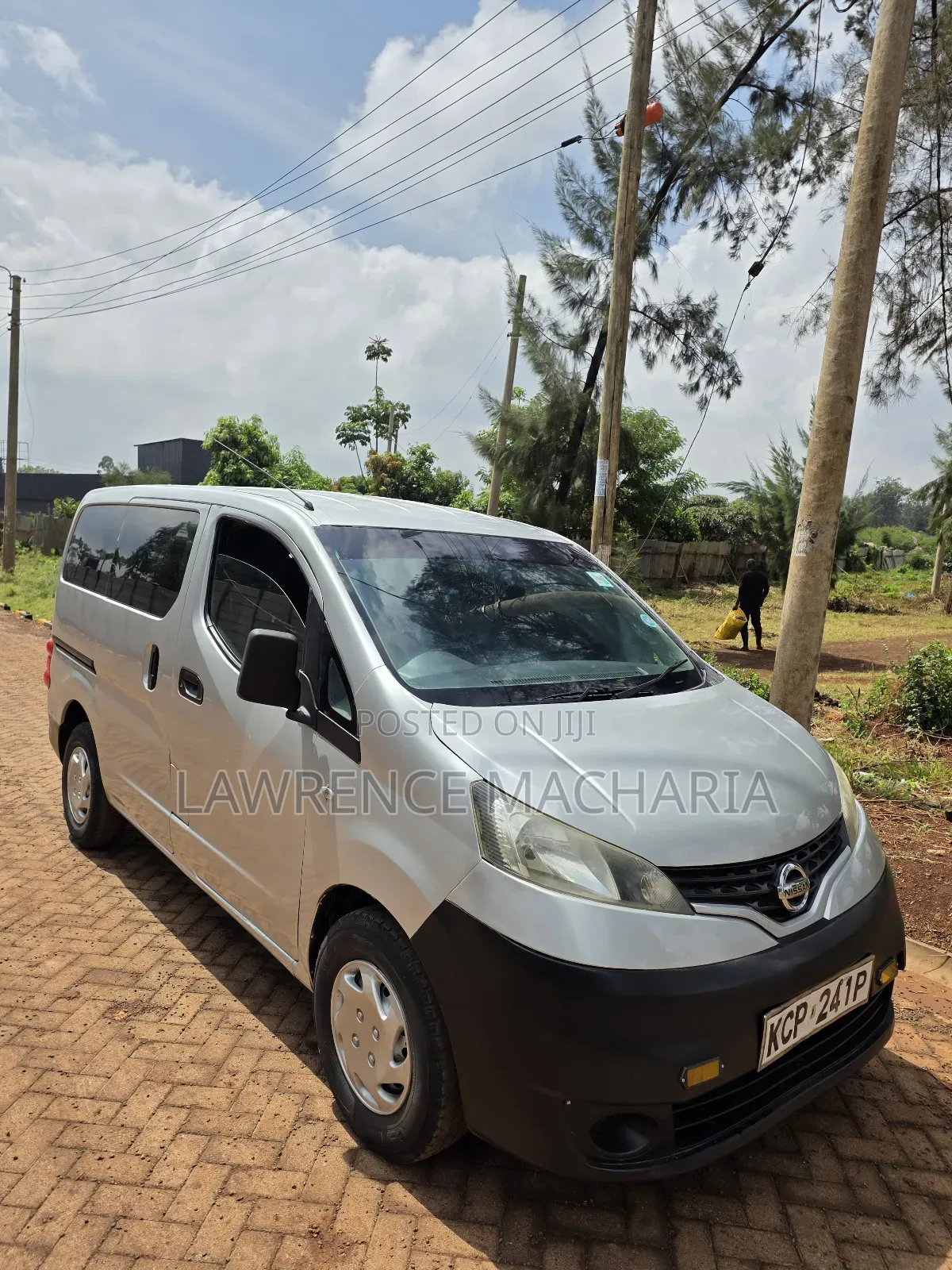 Nissan NV200 2010 Silver