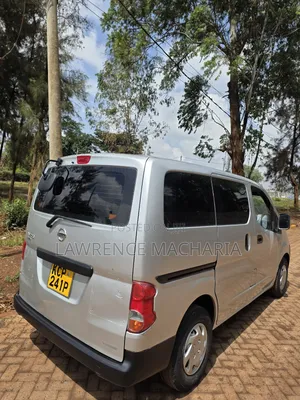Nissan NV200 2010 Silver