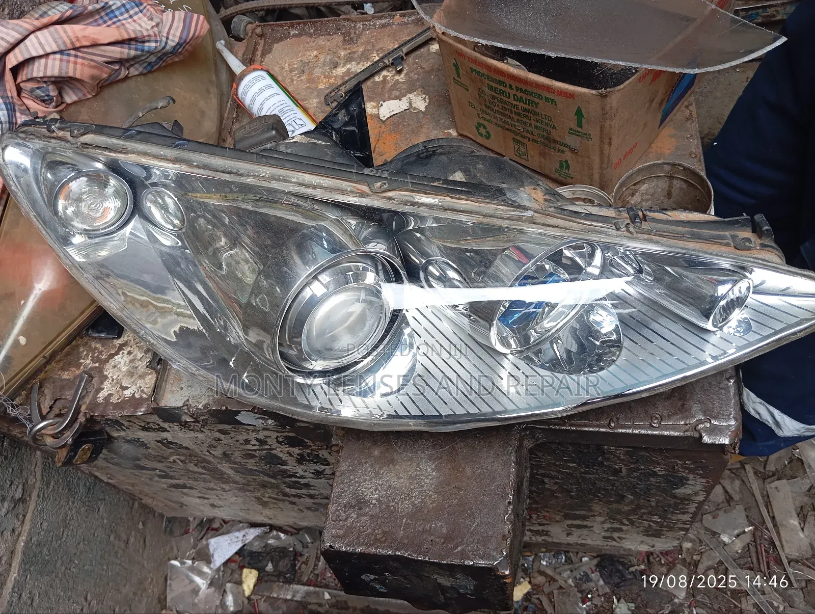 Headlight/Headlight Repair
