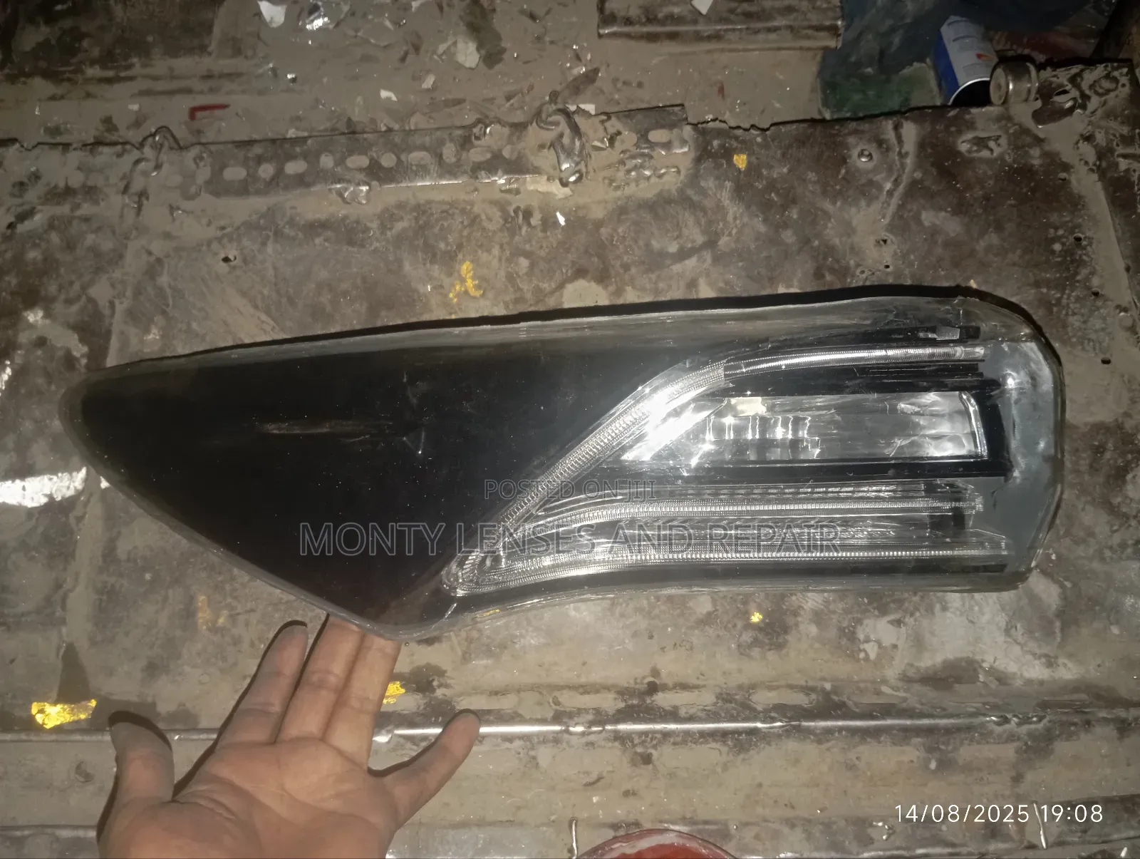 Headlight/Headlight Repair