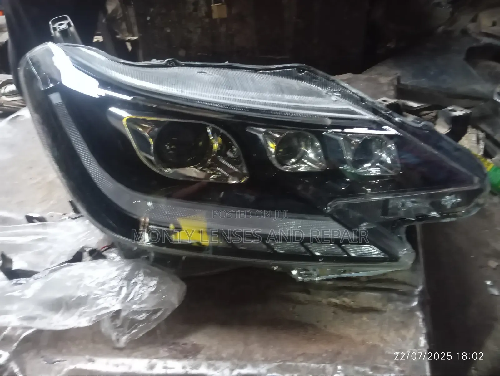 Headlight/Headlight Repair