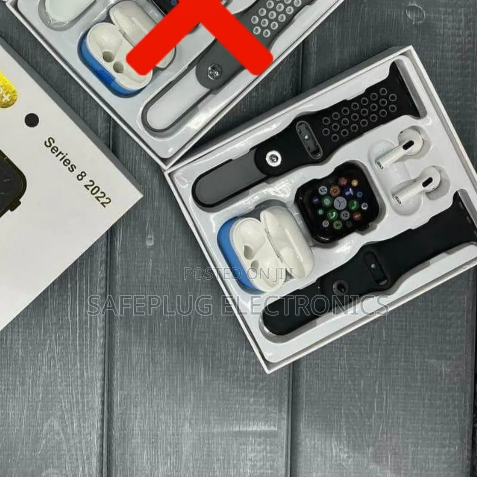 Smart Watch Reads Whatsapp, Heart Rate + Free Earbuds