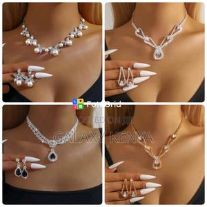 Stylish Matching Jewellery Sets - thumbnail 2