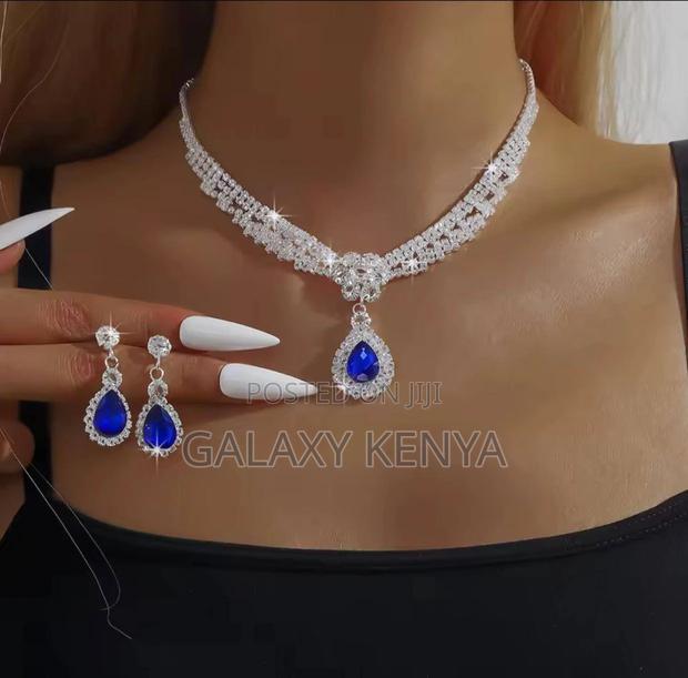 Stylish Matching Jewellery Sets - thumbnail 4