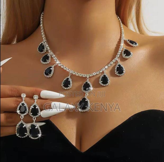 Stylish Matching Jewellery Sets - thumbnail 12